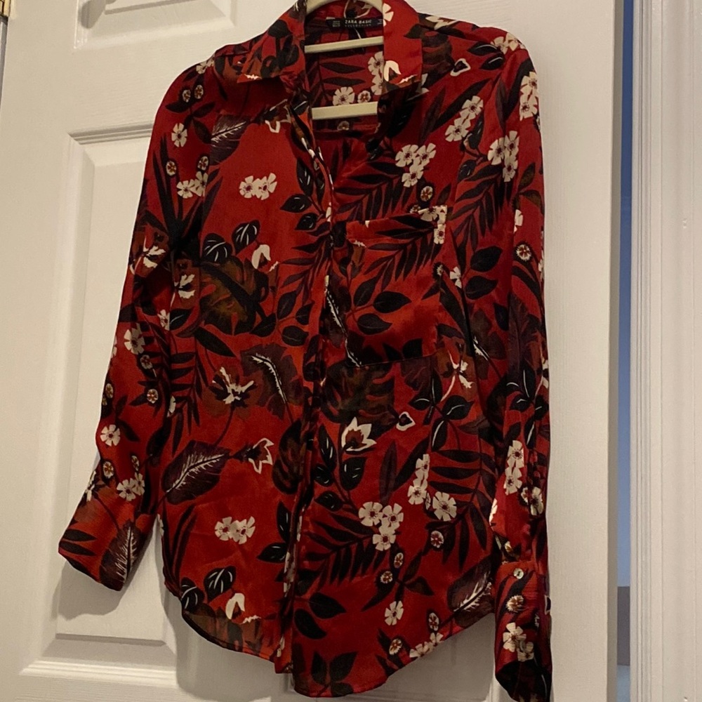 NWOT Zara Basics Women's Floral Printed Casual Long Sleeve ButtonUp Shirt Red XS